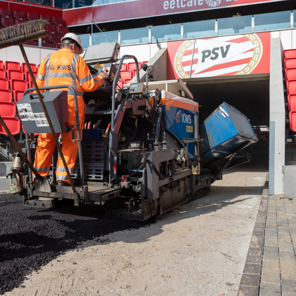 20190523 Asfalteren entree PSV stadion 020-026.jpg